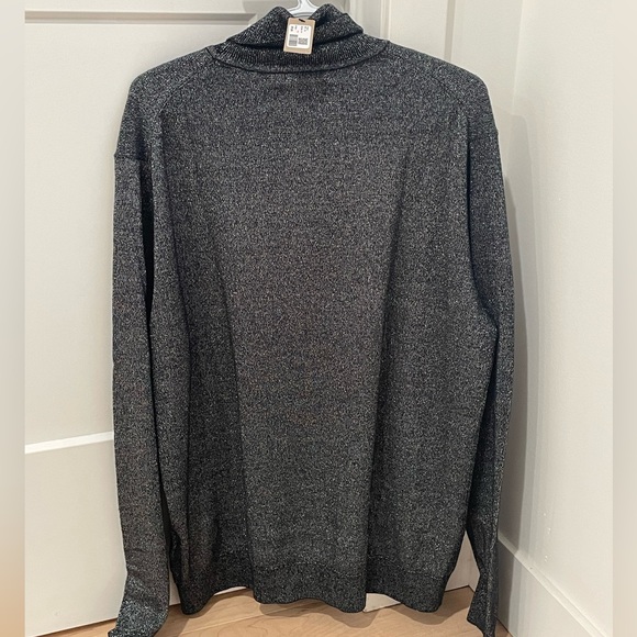 Rw&Co Turtle neck - Picture 2 of 3